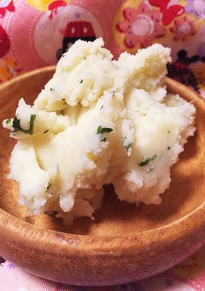 簡単！洋食屋さん♬にんにく風味☆ポテサラ-レシピのメイン写真
