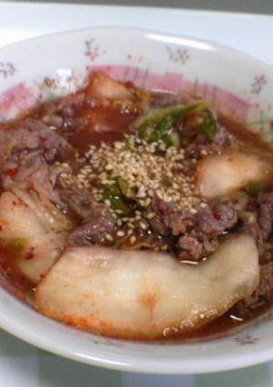 レンジで牛肉のキムチチゲ風（小鉢サイズ）-レシピのメイン写真