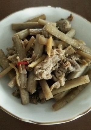 ごぼうと豚小間のきんぴら風-レシピのメイン写真