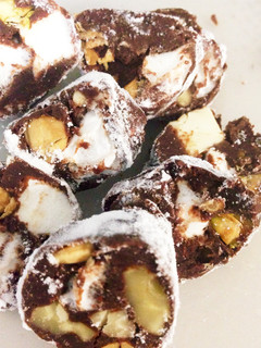 大人なざくざくチョコサラミ-レシピのメイン写真