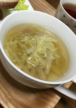 千切りキャベツのコンソメスープ-レシピのメイン写真