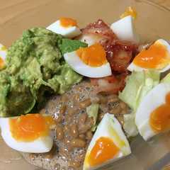 アボカド納豆キムチサラダ-レシピのメイン写真