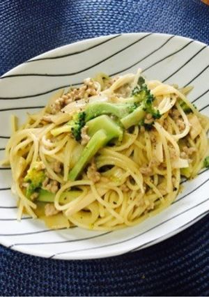 ブロッコリーとひき肉の豆乳クリームパスタ-レシピのメイン写真