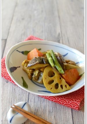 鶏もも肉と根菜のカレー煮【作りおき】-レシピのメイン写真
