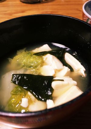 昆布で出汁とっただしの使い納め味噌汁-レシピのメイン写真