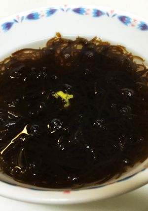 材料2つで、もずくスープ-レシピのメイン写真