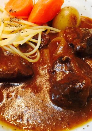 圧力鍋で簡単に作る本格ビーフシチュー-レシピのメイン写真