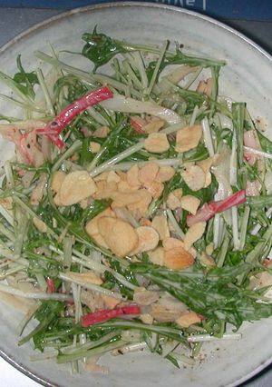 水菜と玉葱とカニカマのサラダ-レシピのメイン写真