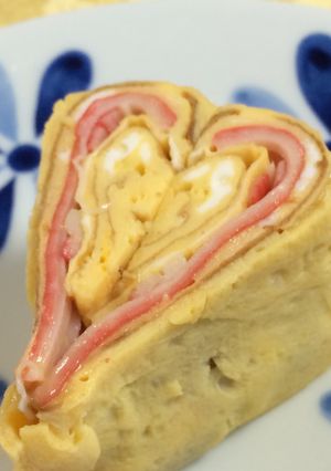 カニかまぼこでハートの卵焼き-レシピのメイン写真