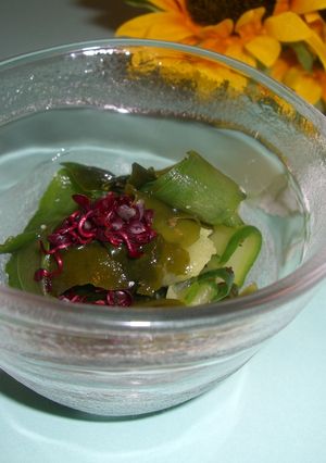 紅蓼を使ってきゅうりの酢の物-レシピのメイン写真
