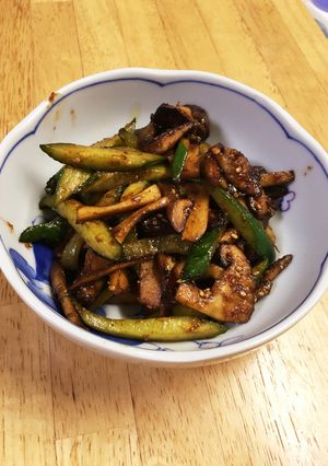 椎茸とキュウリの甘辛味噌炒め-レシピのメイン写真