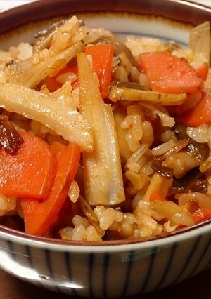 キノコ、蓮根、菊芋、人参の混ぜ御飯＾＾）-レシピのメイン写真