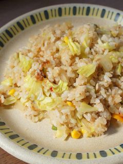 冷蔵庫整理がてらツナ&キャベツチャーハン-レシピのメイン写真