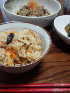 ごぼうの炊き込みご飯-レシピのメイン写真
