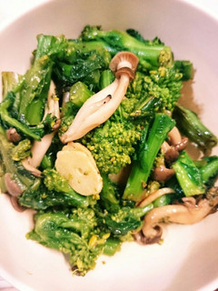 美味しい~‼菜の花とニンニクの炒め物-レシピのメイン写真