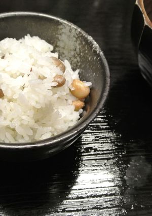 節分豆（福豆）で大豆ご飯-レシピのメイン写真