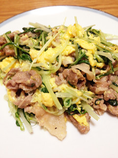 水菜と豚肉のふんわり卵チーズ炒め-レシピのメイン写真