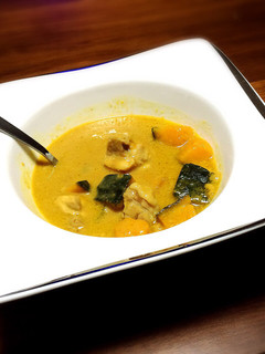 簡単✩チキン&かぼちゃの豆乳カレースープ-レシピのメイン写真
