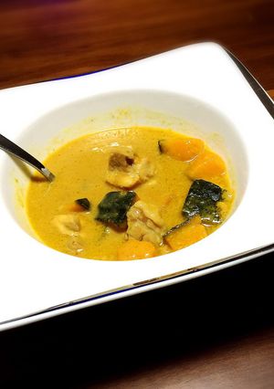 簡単✩チキン＆かぼちゃの豆乳カレースープ-レシピのメイン写真