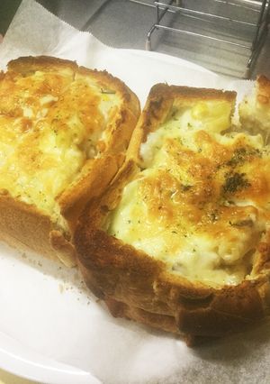 豪華☆パンの器グラタン-レシピのメイン写真