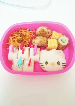 キティ ロールサンドイッチ キャラ弁当-レシピのメイン写真