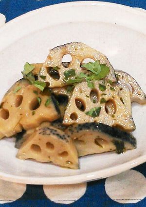 蓮根のｵﾘｰｳﾞｵｲﾙ＆ﾓﾘﾝｶﾞ炒め煮-レシピのメイン写真