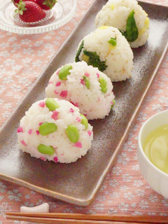 春色おむすび~エダマメと菜の花~-レシピのメイン写真