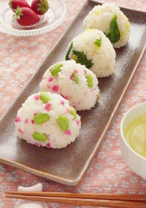 春色おむすび～エダマメと菜の花～-レシピのメイン写真