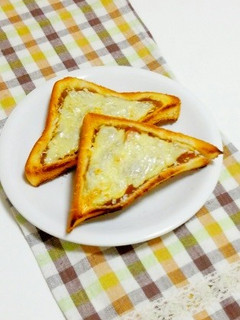 チーズカレーパンのつもりトースト-レシピのメイン写真