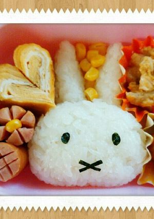 キャラ弁　ミッフィー　超簡単！　おにぎり-レシピのメイン写真