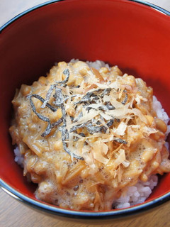 さっと完成、なめたけ納豆丼-レシピのメイン写真