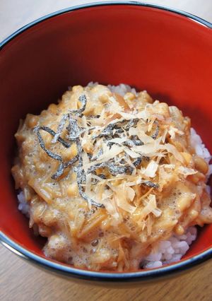 さっと完成、なめたけ納豆丼-レシピのメイン写真
