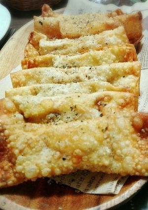 簡単♪おやつにおつまみに!パリパリピザ-レシピのメイン写真