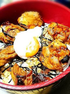 鶏照り丼【とろ~り】温泉卵のせ♪-レシピのメイン写真