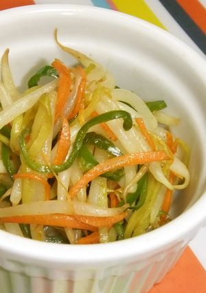 三色野菜のピリ辛炒め-レシピのメイン写真