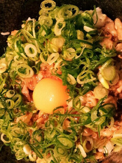 ピリ辛スタミナ豚丼-レシピのメイン写真