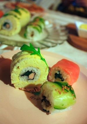 華やか ☆ 三色まき寿司-レシピのメイン写真