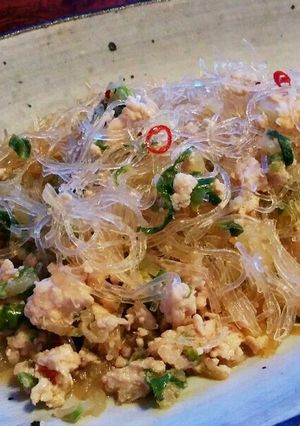 鶏ひき肉と春雨でヘルシーなのにがっつりん-レシピのメイン写真