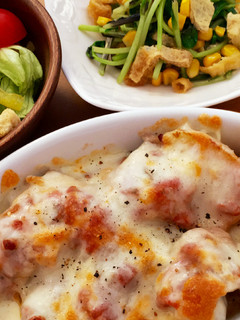 簡単メイン☆鶏モモ肉のピザソース焼き-レシピのメイン写真