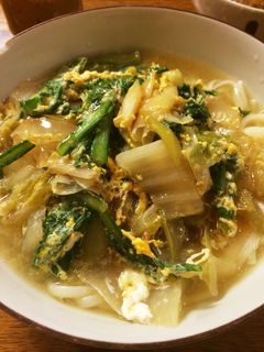 ポン酢でさっぱり♡春菊の卵とじうどん-レシピのメイン写真