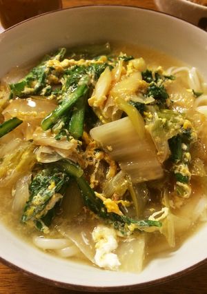 ポン酢でさっぱり♡春菊の卵とじうどん-レシピのメイン写真