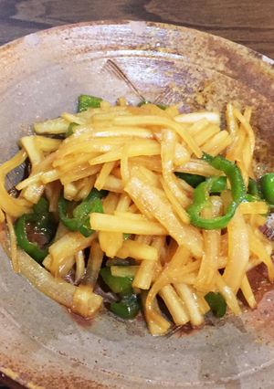大根の皮でキンピラ-レシピのメイン写真
