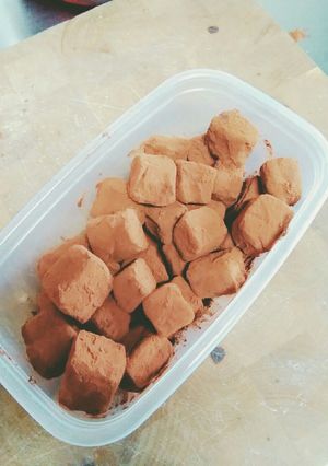 板チョコと生クリームで作る絶品生チョコ-レシピのメイン写真