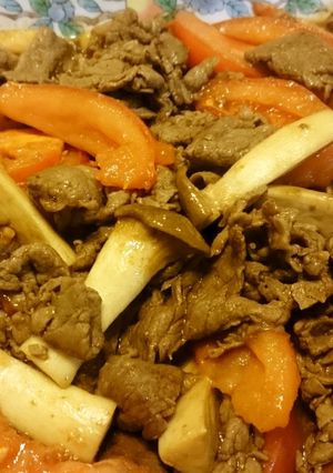 牛肉とトマトのオイスター炒め-レシピのメイン写真