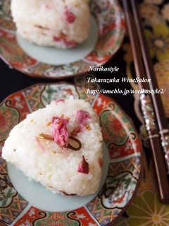 桜のごまオイルおにぎり-レシピのメイン写真