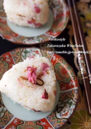 桜のごまオイルおにぎり-レシピのメイン写真