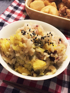 焼き芋ほっこりサツマイモのご飯-レシピのメイン写真