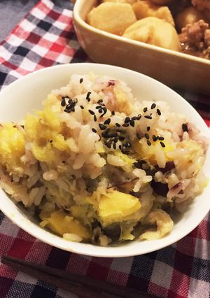 焼き芋ほっこりサツマイモのご飯-レシピのメイン写真