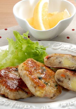 お手軽簡単!とりごぼうすり身のチーズ焼き-レシピのメイン写真