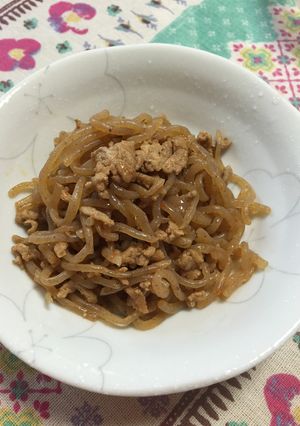 豚ミンチと糸コンニャクの豆板醤炒め-レシピのメイン写真